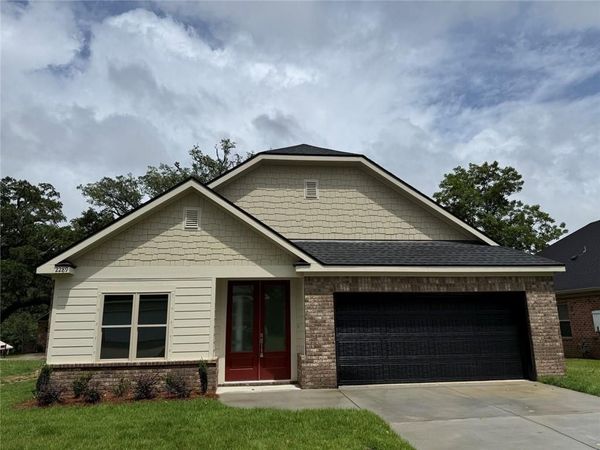 2289 Snowden Place W, Mobile, AL 36609