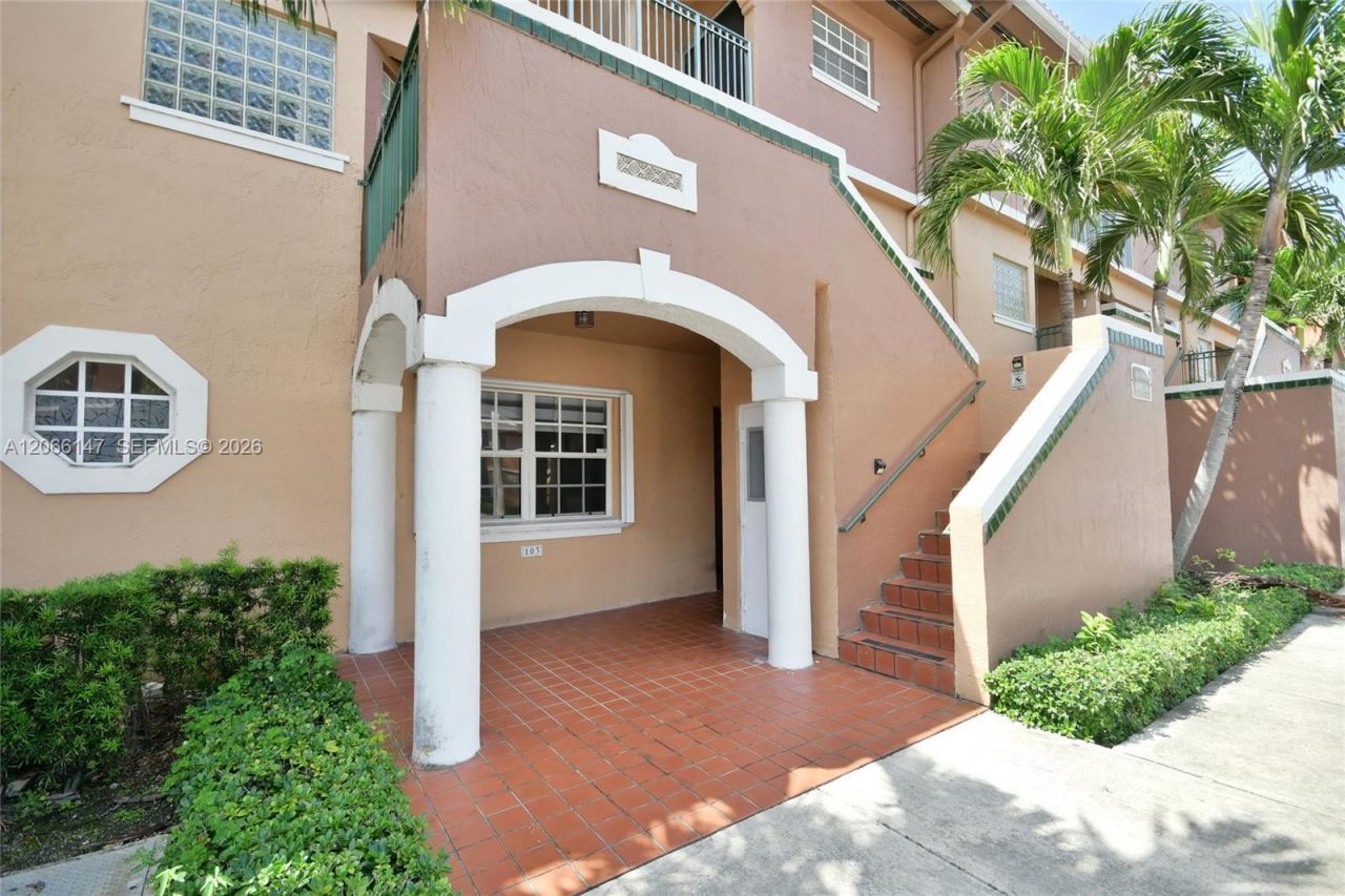 10026 Hammocks Blvd , Unit 103-6, Miami, FL 33196 Photo