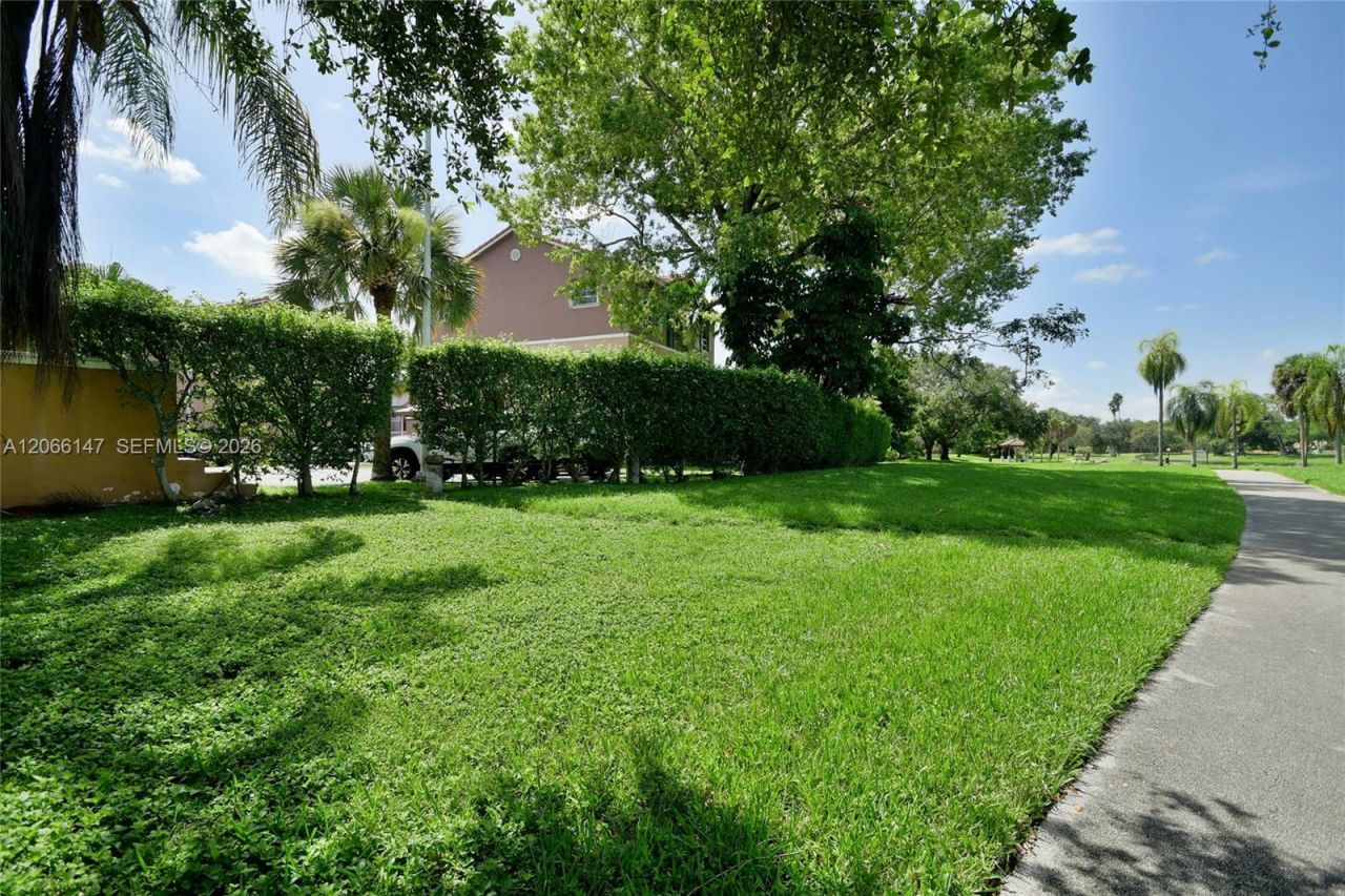 10026 Hammocks Blvd , Unit 103-6, Miami, FL 33196 Photo