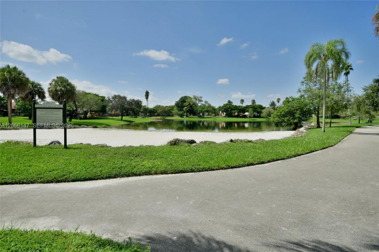 10026 Hammocks Blvd , Unit 103-6, Miami, FL 33196 Photo