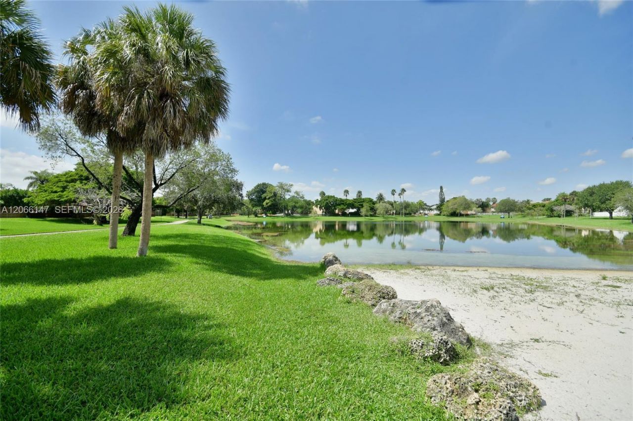 10026 Hammocks Blvd , Unit 103-6, Miami, FL 33196 Photo