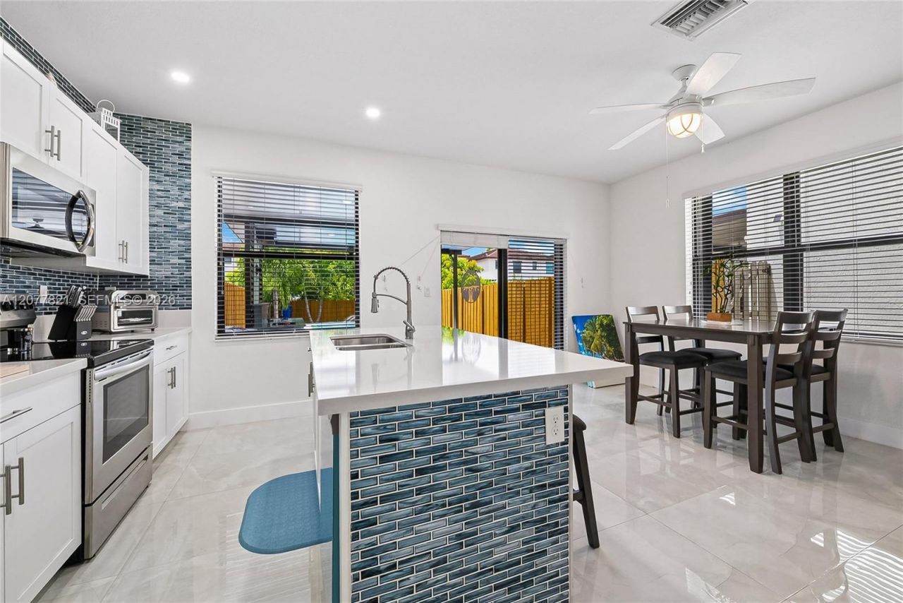 24980 SW 107 Ct , Homestead, FL 33032 Photo