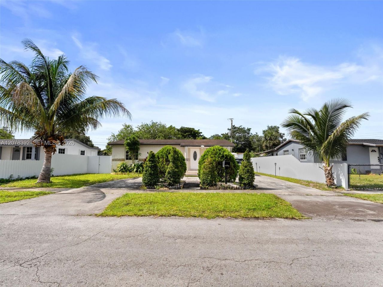 6432 Perry St , Hollywood, FL 33024 Photo