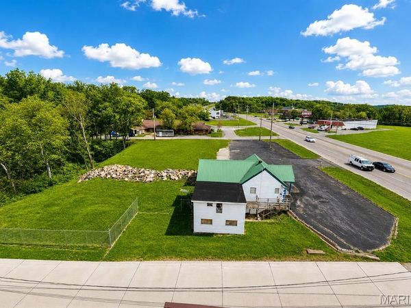 1931 N Kingshighway Street , Cape Girardeau, MO 63701