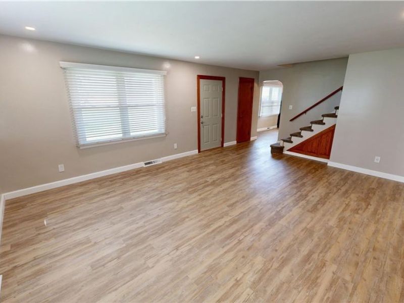 1100 Fairfield School Road, Columbiana, OH 44408 Photo 9