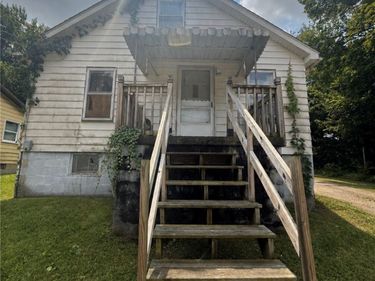 472 Taft Avenue, Barberton, OH 44203