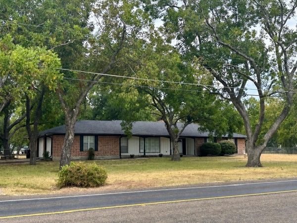 108 Lewis Street, Crandall, TX 75114