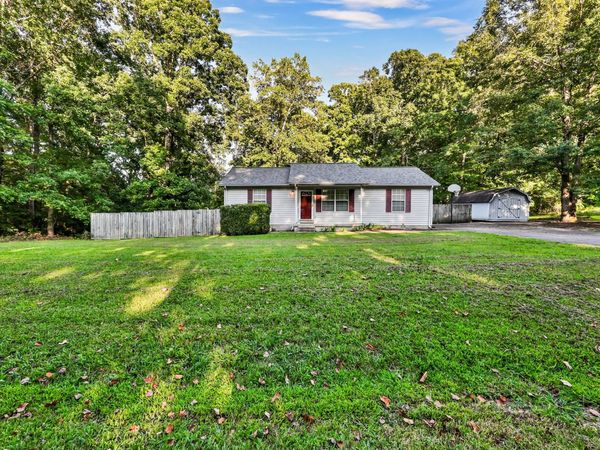 1210 Valley View Rd , Ashland City, TN 37015