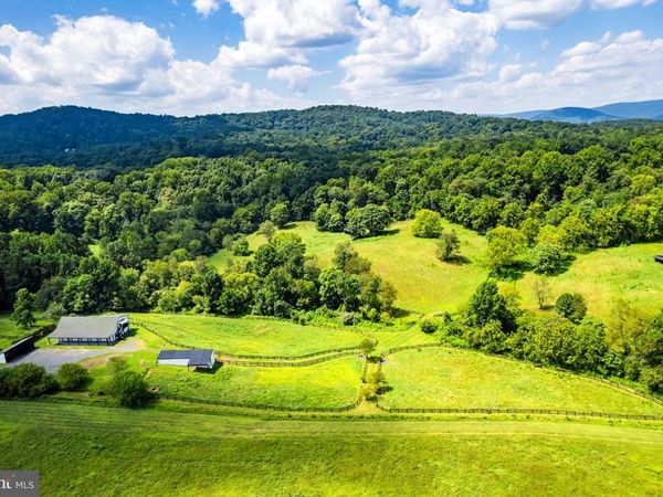 3959 COBBLER MOUNTAIN , DELAPLANE, VA 20144