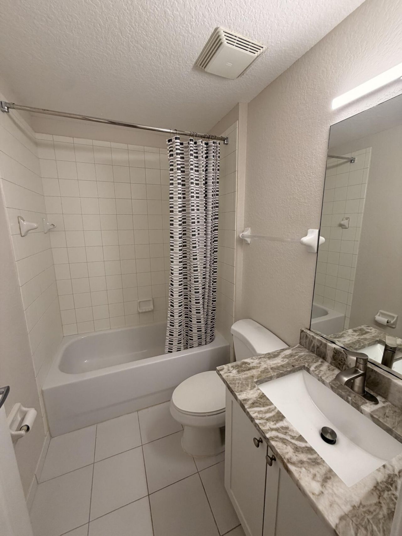 1851 NE 5th Street, Unit 1507, Boynton Beach, FL 33435 Photo