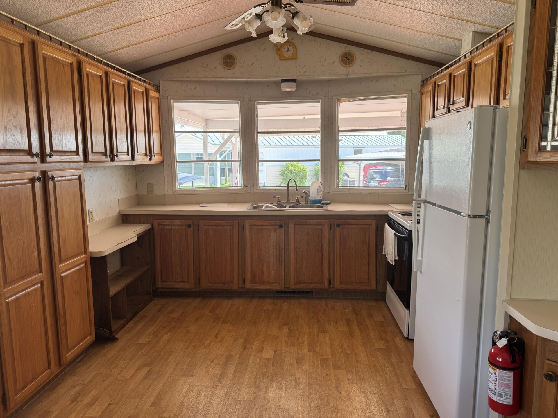 6401 SE 52nd Lane, Okeechobee, FL 34974 Photo