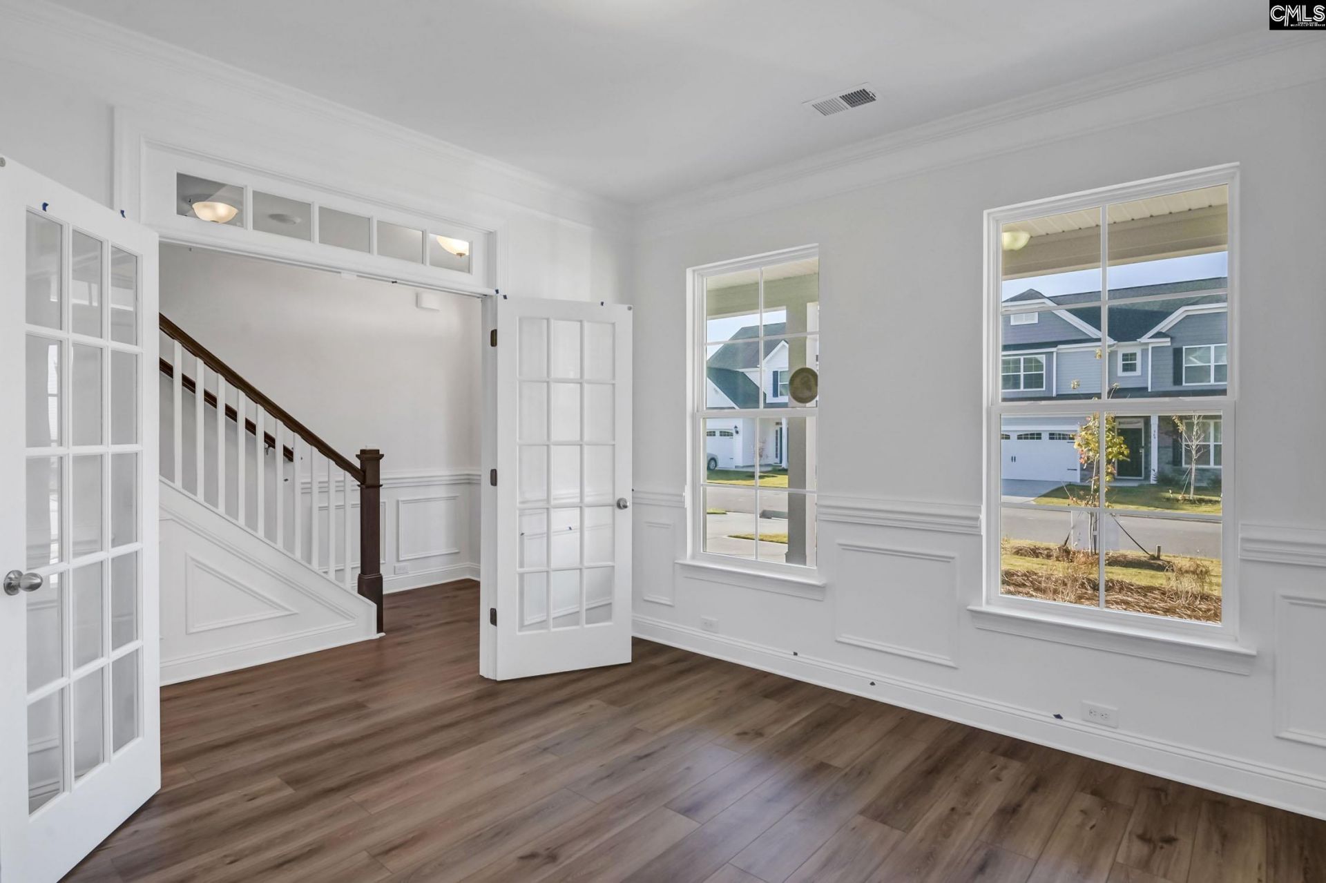 259 Lemon Tree Crossing Photo 6