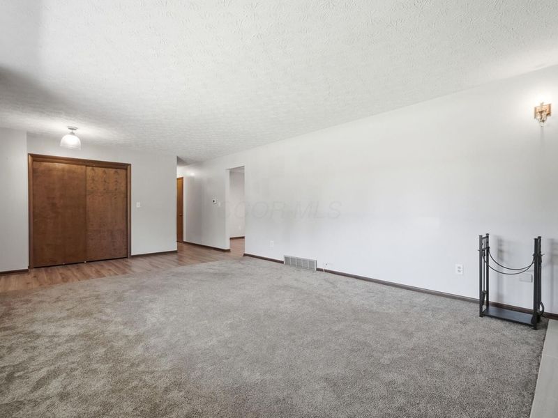 9985 Winchester Road NW, Canal Winchester, OH 43110 Photo 11
