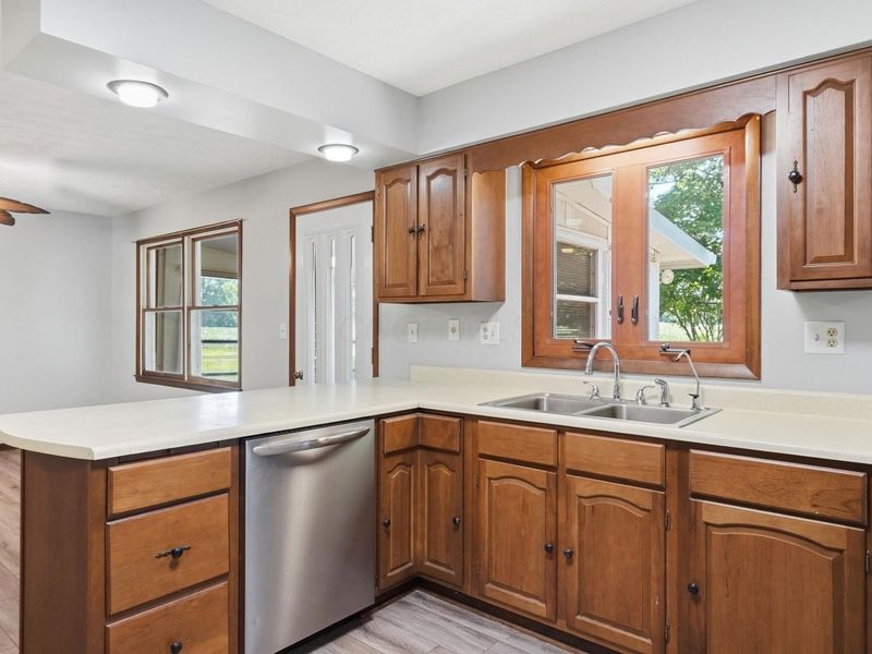 9985 Winchester Road NW, Canal Winchester, OH 43110 Photo 18