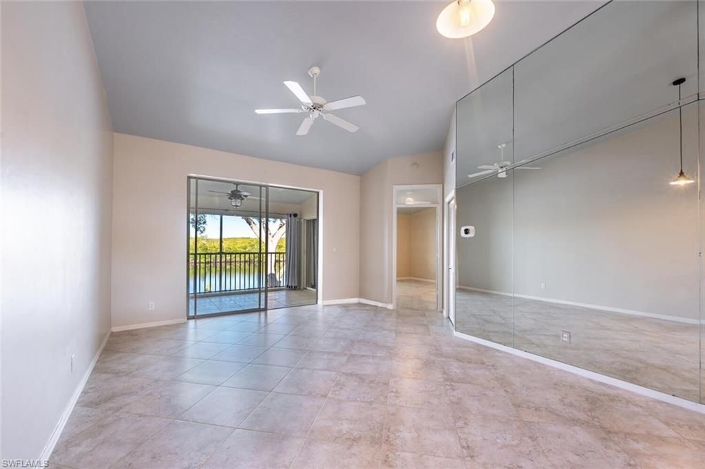 242 Newport Dr , Unit 509, Naples, FL 34114 Photo