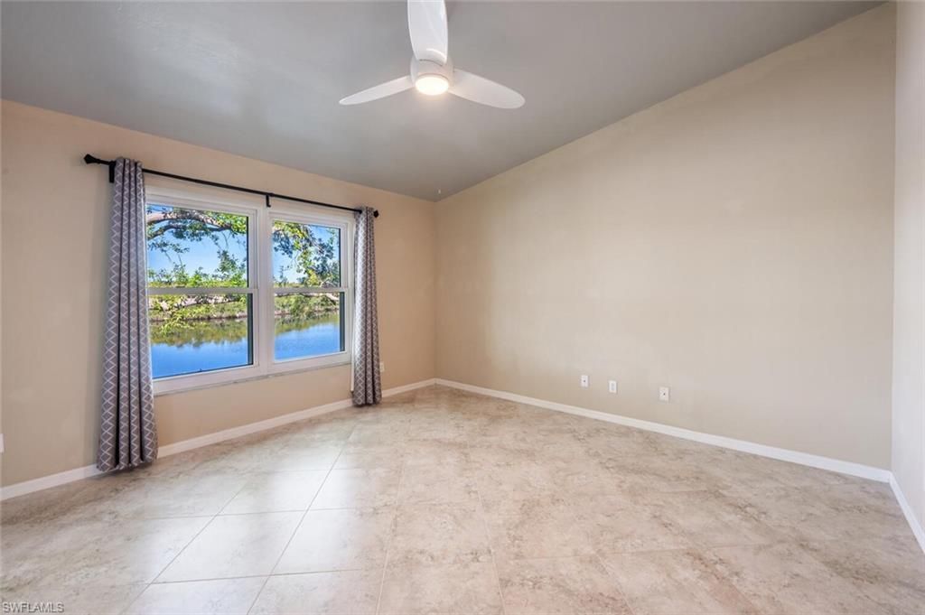 242 Newport Dr , Unit 509, Naples, FL 34114 Photo