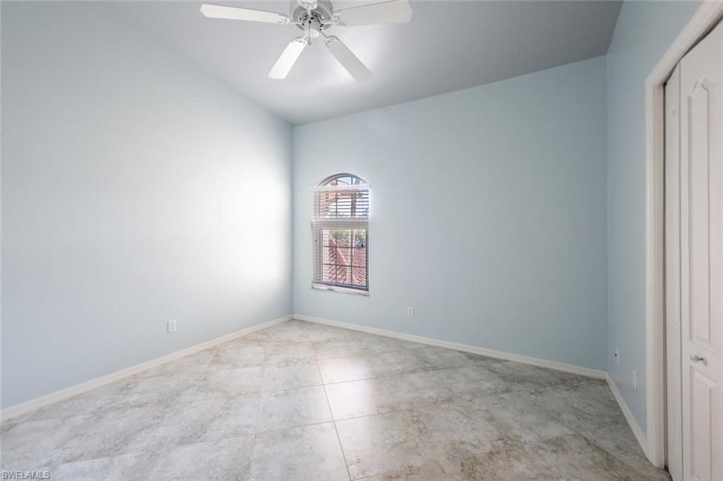 242 Newport Dr , Unit 509, Naples, FL 34114 Photo