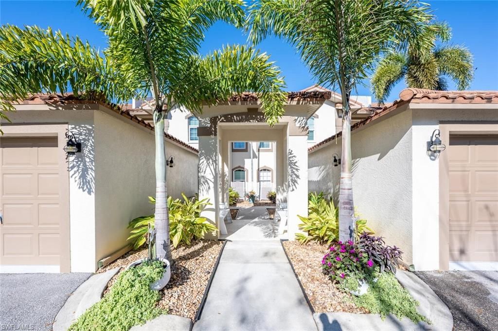 242 Newport Dr , Unit 509, Naples, FL 34114 Photo