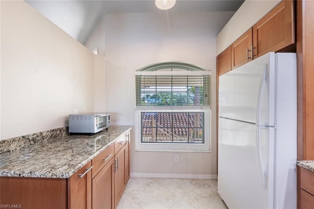 242 Newport Dr , Unit 509, Naples, FL 34114 Photo