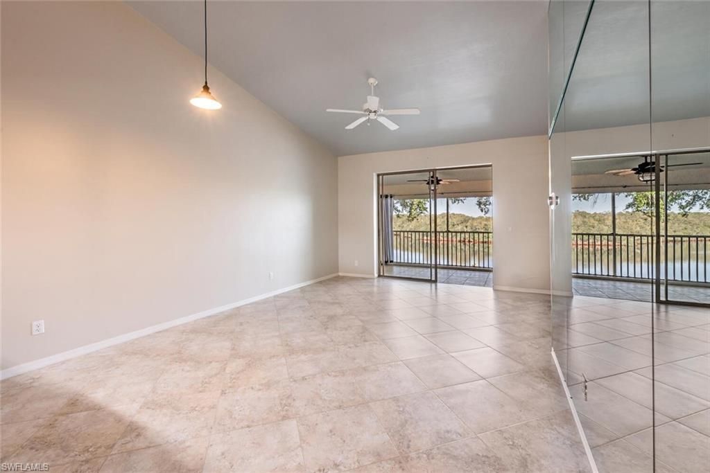 242 Newport Dr , Unit 509, Naples, FL 34114 Photo