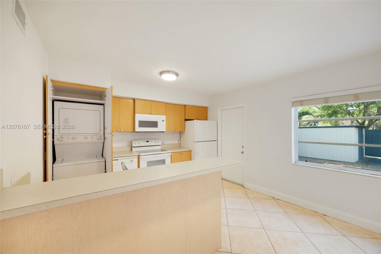 2332 SW 26th Ln , Miami, FL 33133 Photo
