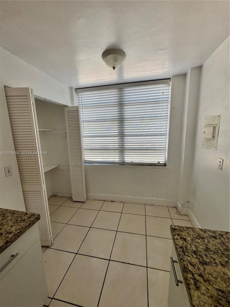 12105 NE 6th Ave , Unit 304, North Miami, FL 33161 Photo