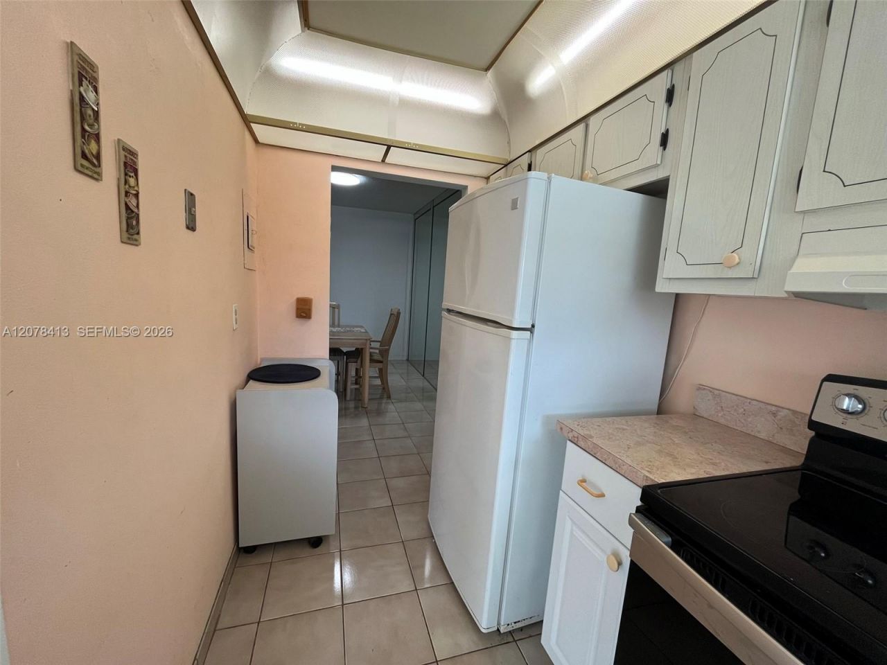 581 Blue Heron Dr , Unit 307-B, Hallandale Beach, FL 33009 Photo