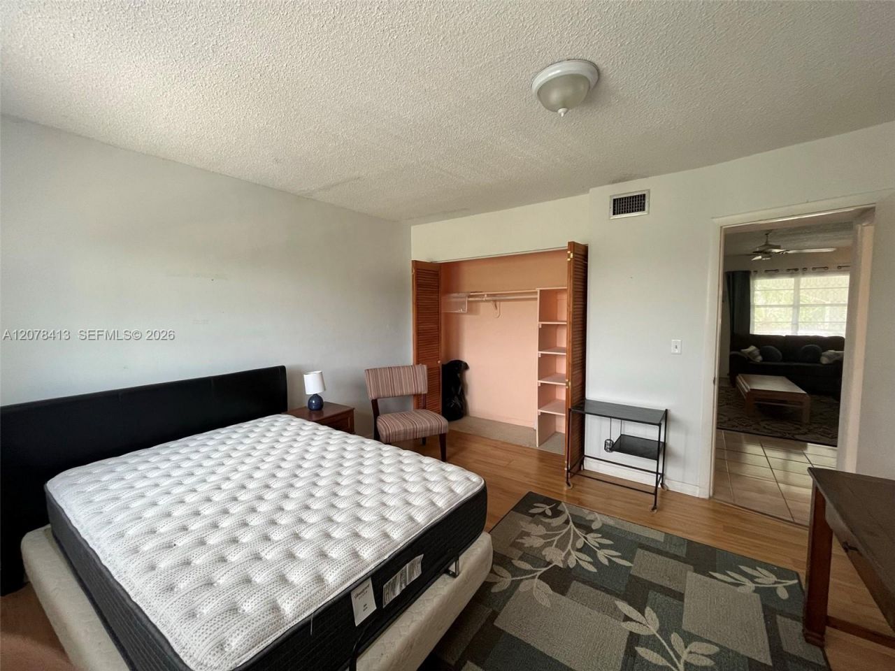 581 Blue Heron Dr , Unit 307-B, Hallandale Beach, FL 33009 Photo