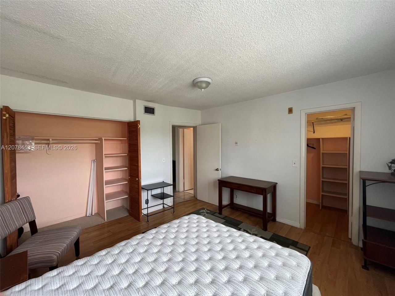 581 Blue Heron Dr , Unit 307-B, Hallandale Beach, FL 33009 Photo