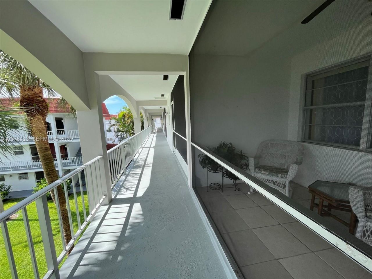 581 Blue Heron Dr , Unit 307-B, Hallandale Beach, FL 33009 Photo