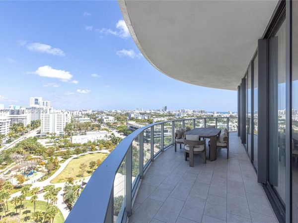 500 ALTON RD , Unit 1405, Miami Beach, FL 33129