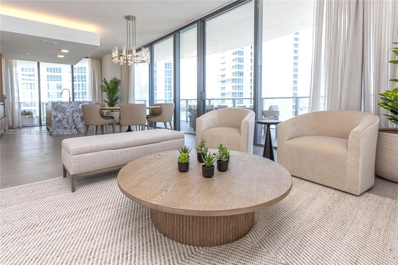 500 Alton Rd , Unit 1405, Miami Beach, FL 33129 Photo