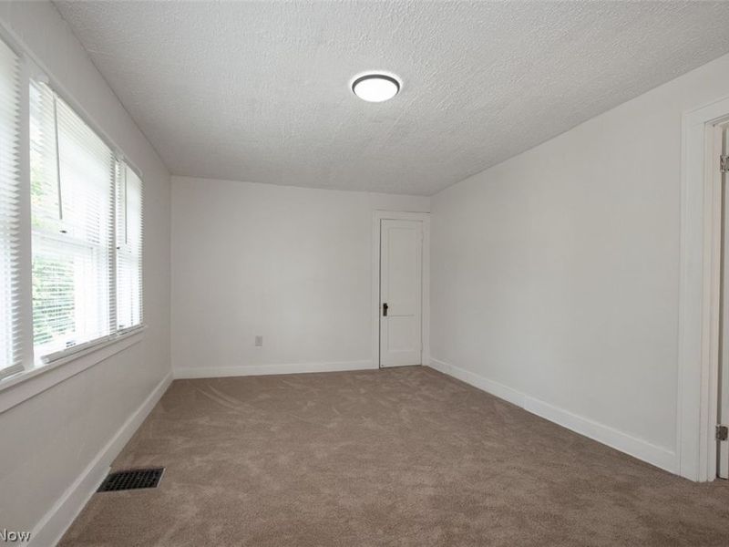 13812 Southview Avenue, Cleveland, OH 44120 Photo 29