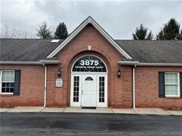 3875 Franklintowne Ct. #240, Murrysville, PA 15668