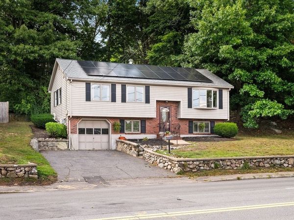 849 Washington St, Dedham, MA 02026