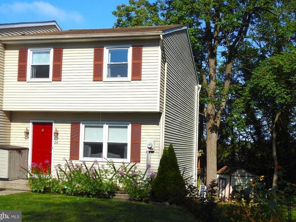 624 MOUNT GRETNA ROAD, ELIZABETHTOWN, PA 17022