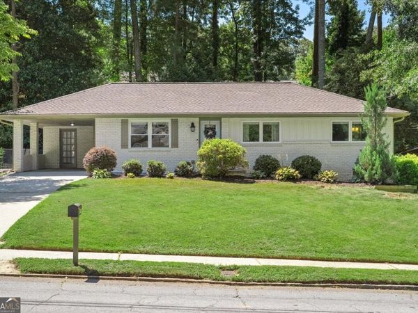 2897 Harcourt Drive, Decatur, GA 30033
