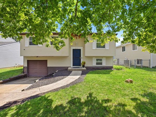 3016 Deepwood Drive, Reynoldsburg, OH 43068