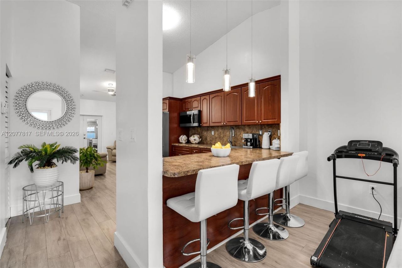 7531 W 29th Way, Unit 7531, Hialeah, FL 33018 Photo