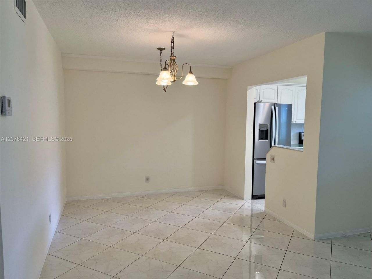 581 Blue Heron Dr , Unit 212-B, Hallandale Beach, FL 33009 Photo
