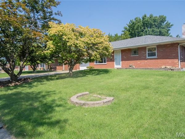 5013 Stellamac Drive, St Louis, MO 63123