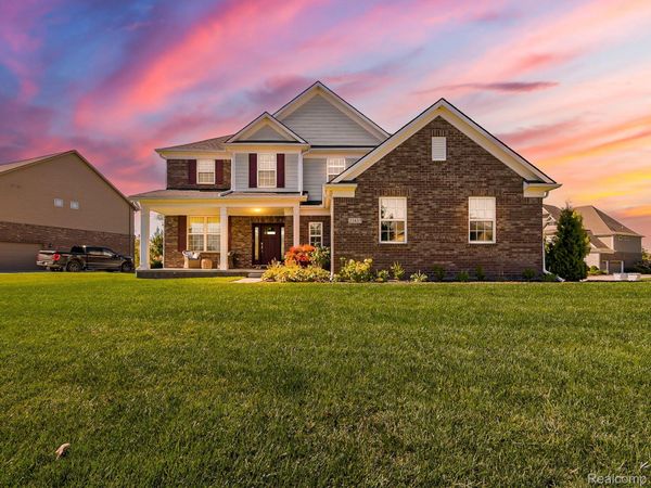 23431 S Crooked Tree Court, Lyon Township, Mi 48178