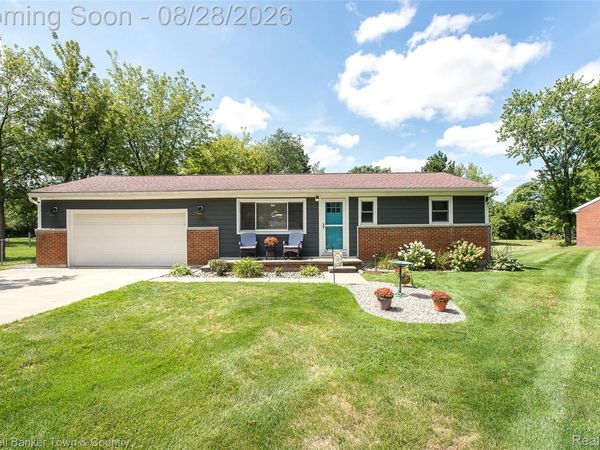 1810 Gray Road, Genoa Township, Mi 48843