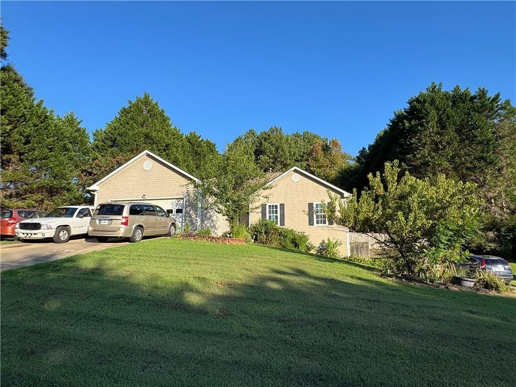 753 Nicholas Court , Monroe, GA 30655 Main Photo