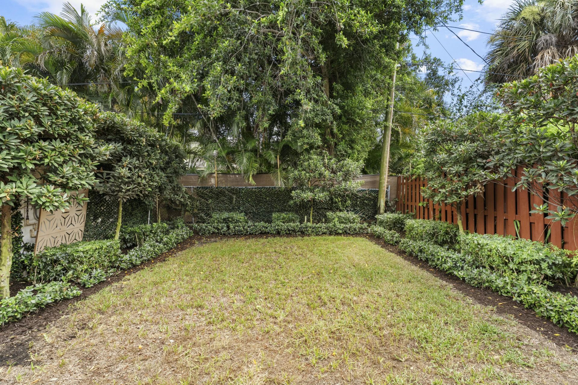 416 Westwood Road, West Palm Beach, FL 33401 Photo