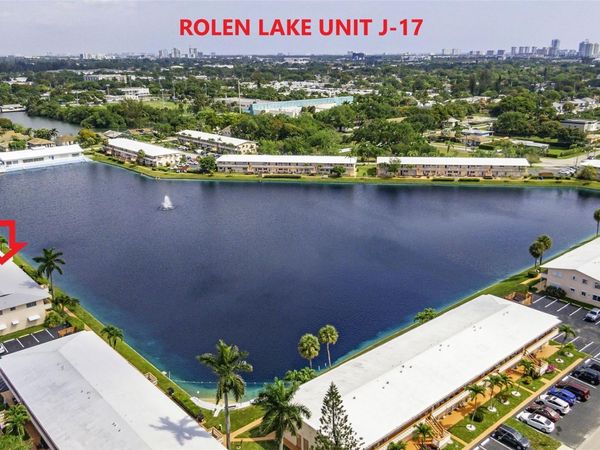 925 SW 11th Avenue, Unit j17, Hallandale Beach, FL 33009