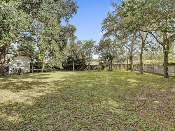 0 171 st , North Miami Beach, FL 33162