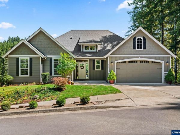 411 Boulder Ridge Rd, Sweet Home, OR 97386