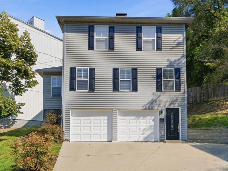 2580 Riverside Drive, Cincinnati, OH 45202 Photo 1