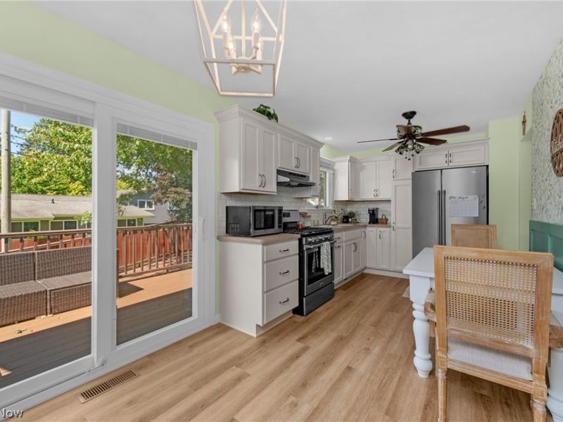 782 Pasadena Avenue, Sheffield Lake, OH 44054 Photo 6